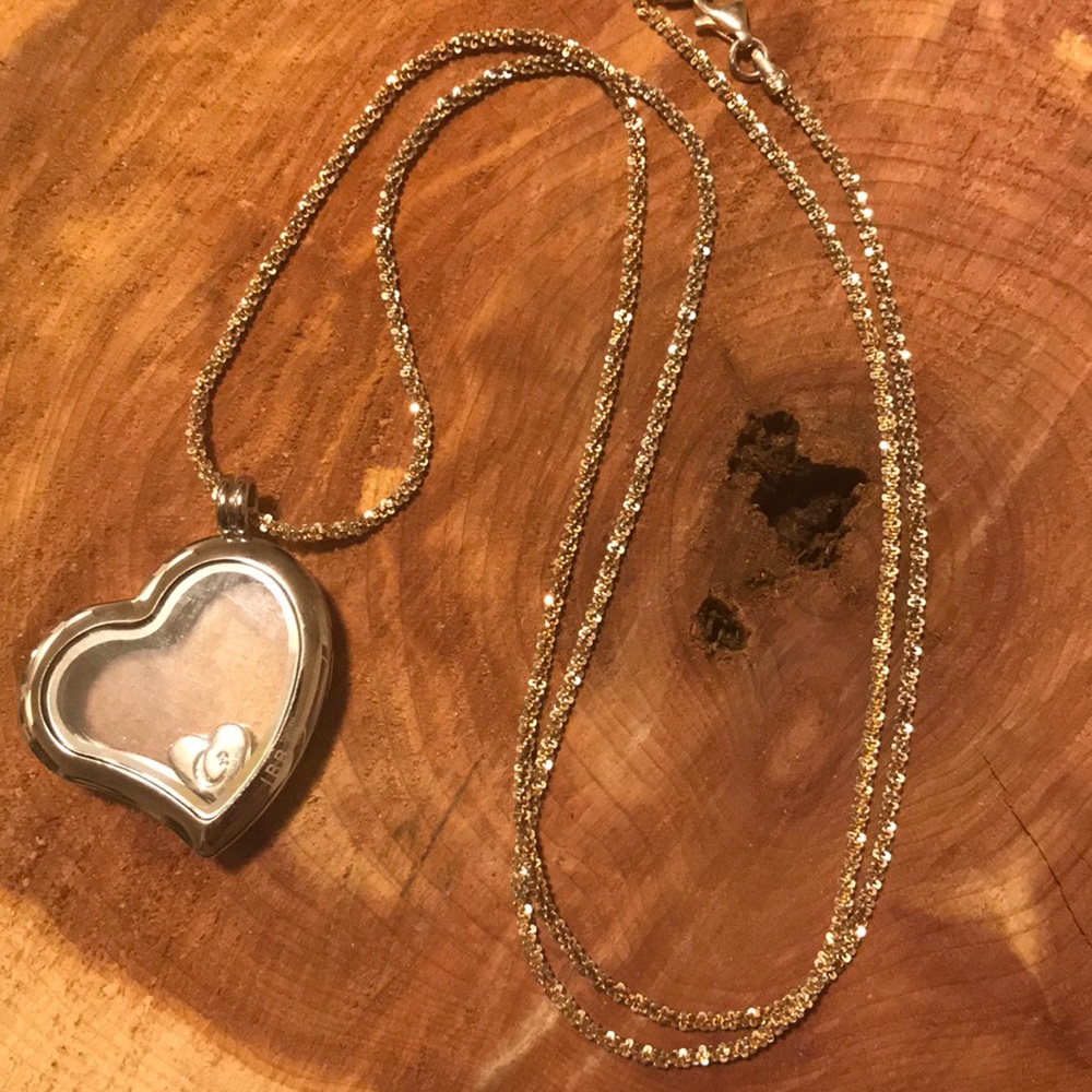 Origami Owl heart charm necklace